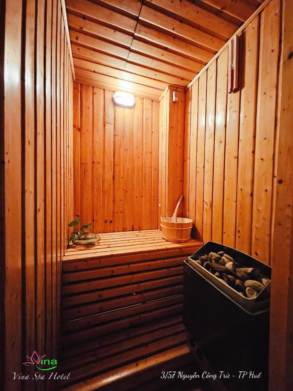 Vina Spa Hotel Hué Extérieur photo