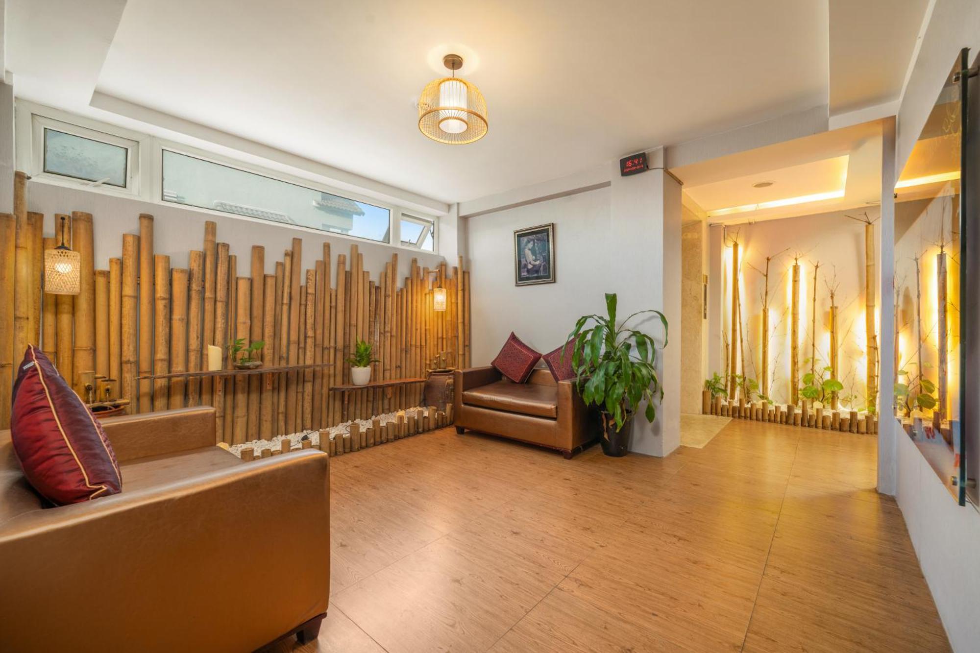 Vina Spa Hotel Hué Extérieur photo
