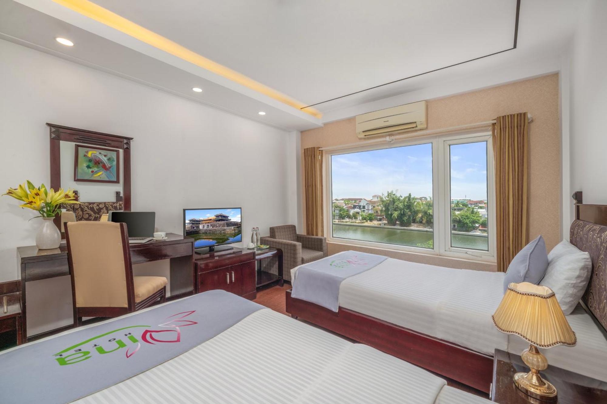 Vina Spa Hotel Hué Extérieur photo