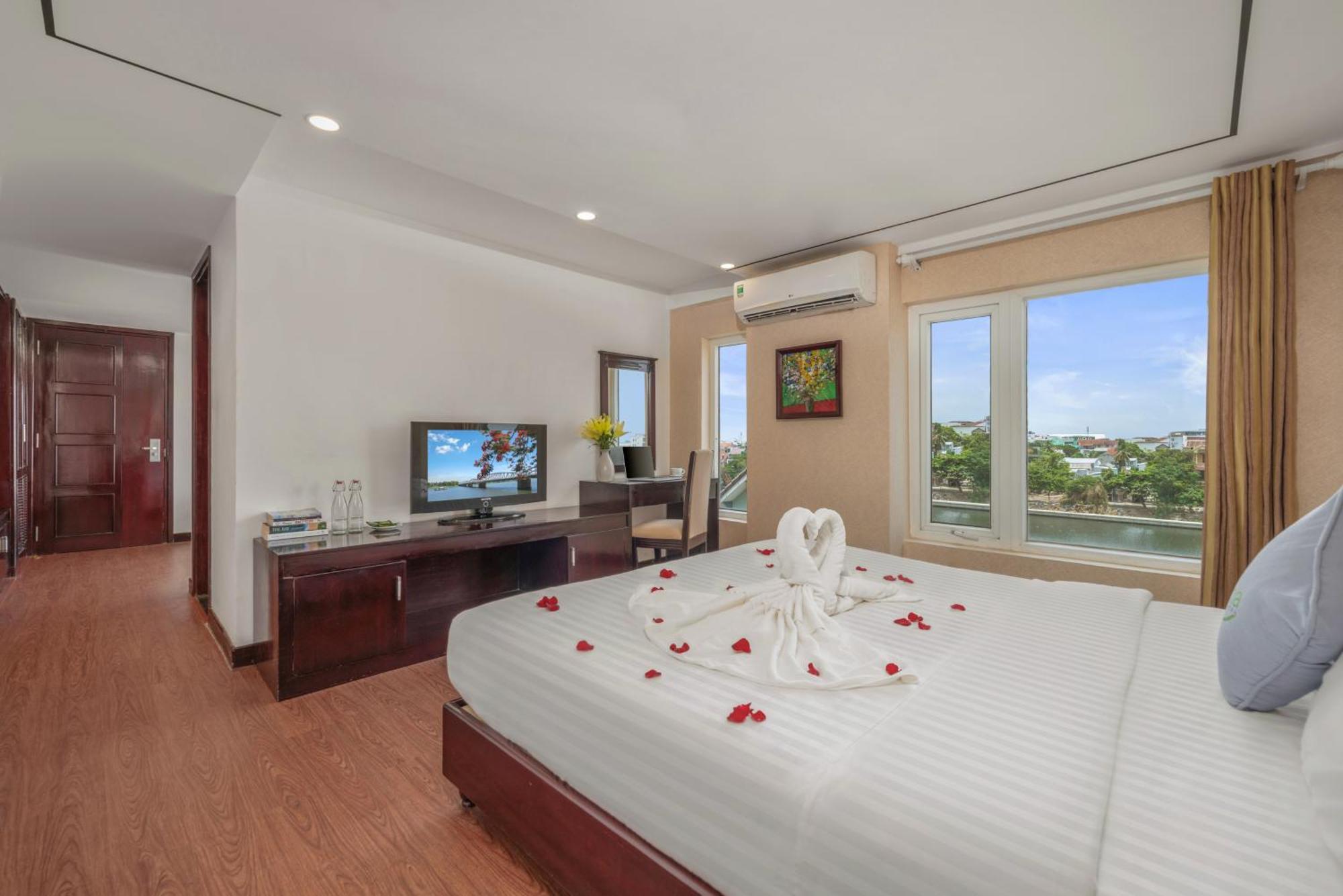 Vina Spa Hotel Hué Extérieur photo